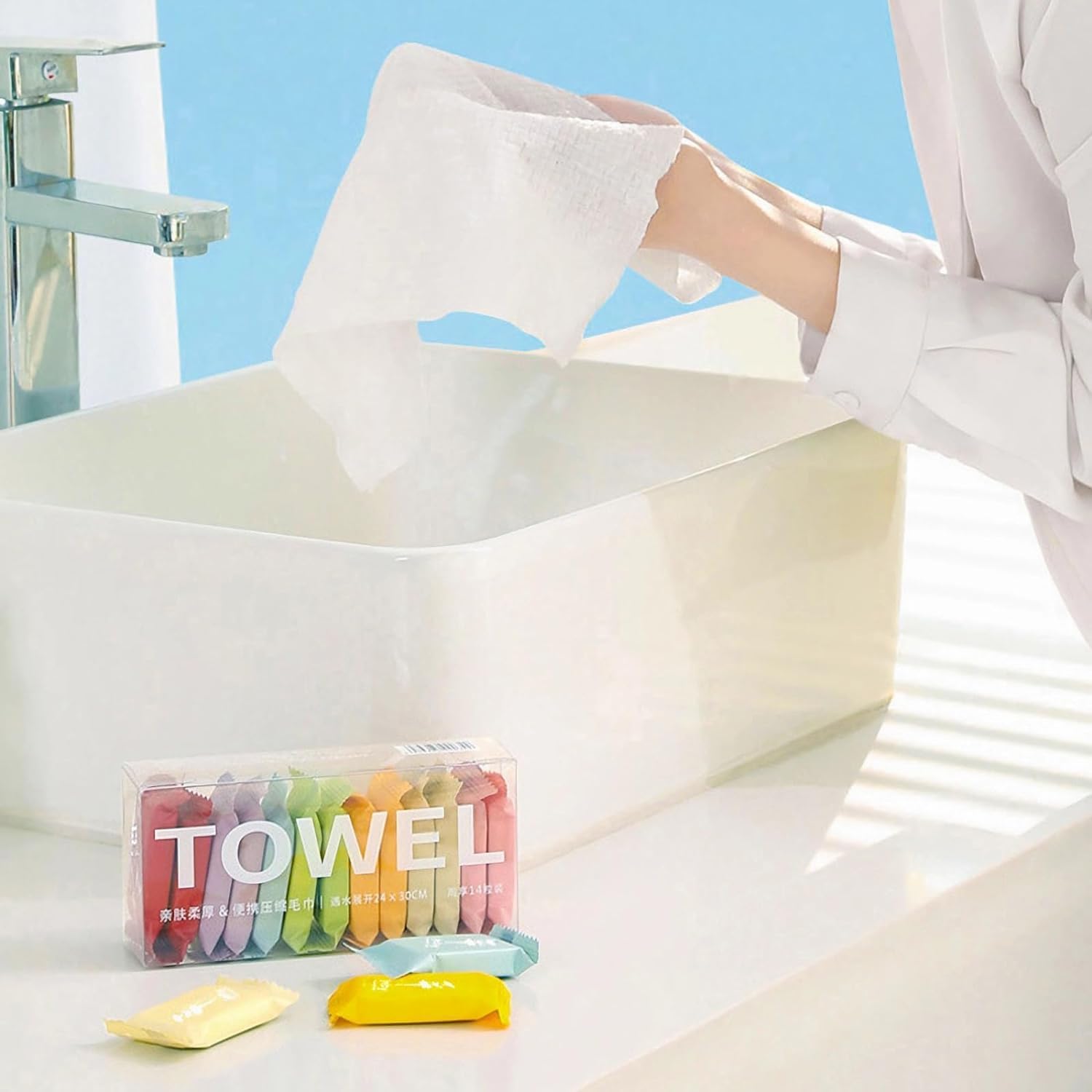 Compressed Towel Tablets Mini Portable Magic Towels for Travel & Outdoor Disposable Expandable Cotton Travel Towels, Space‑Saving Hygiene Washcloths for Camping, Hiking, Beach (Pack of 14) 1