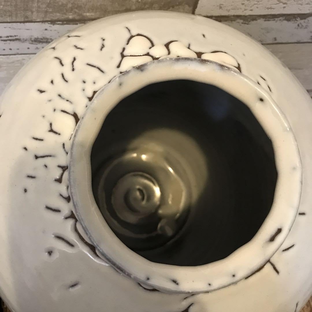 萩焼 作家物　 白萩の花生け 萩焼 作家物 白萩の花生け 萩焼 作家物 白萩の花生け 萩焼