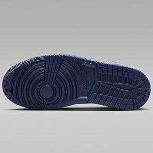 【NIKE】ジョーダン 1 ロー★メソッド オブ メイク★Unisex セール】エア ジョーダン 1 LOW メソッド オブ メイク