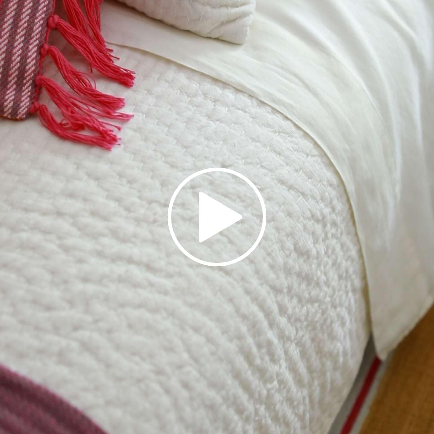 Pine Cone Hill Seychelles Dove White Quilt, King Size, White Solid Pattern