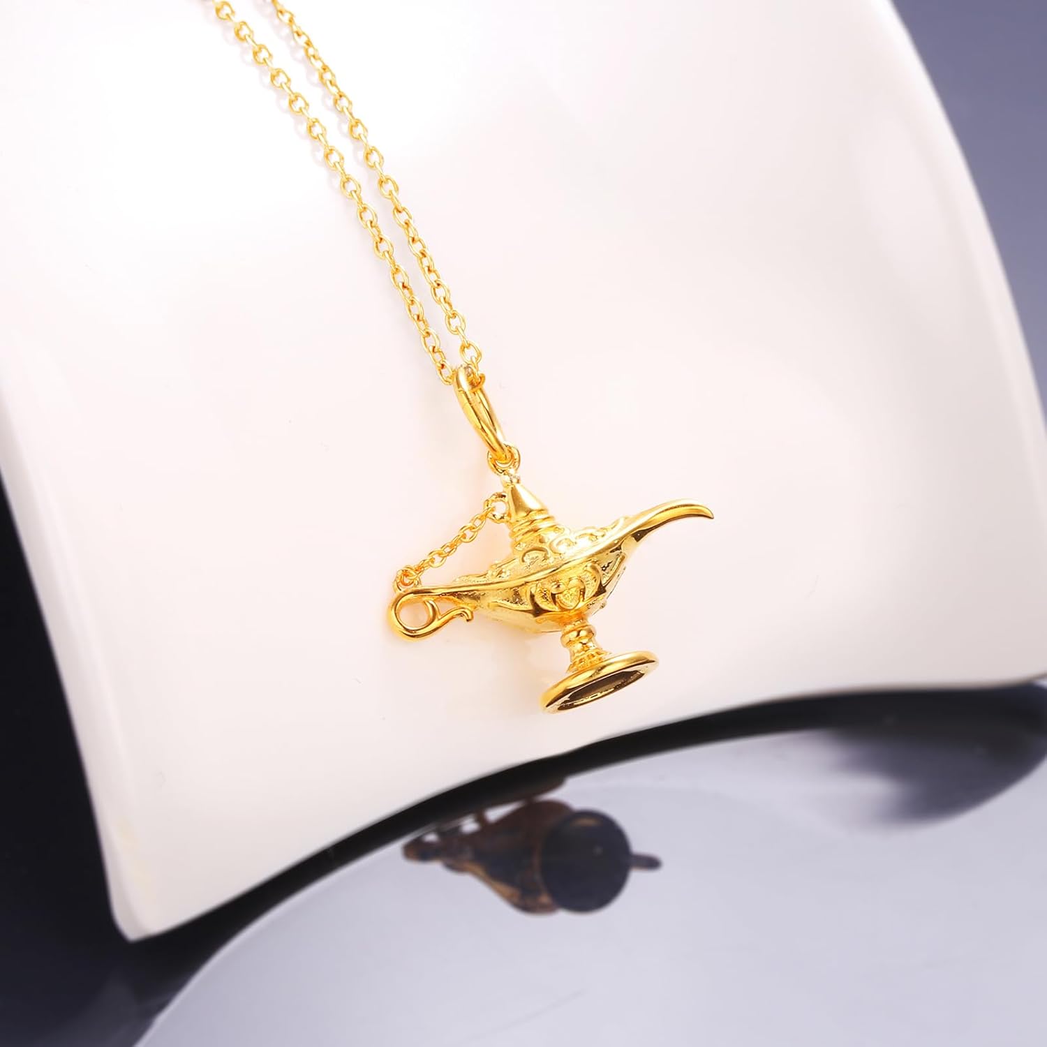 S925 Sterling Silver Aladding Magic Genie Lamp Legend Wishing Carved Lamp Pendant Necklace Jewelry Good Luck Gift for Women