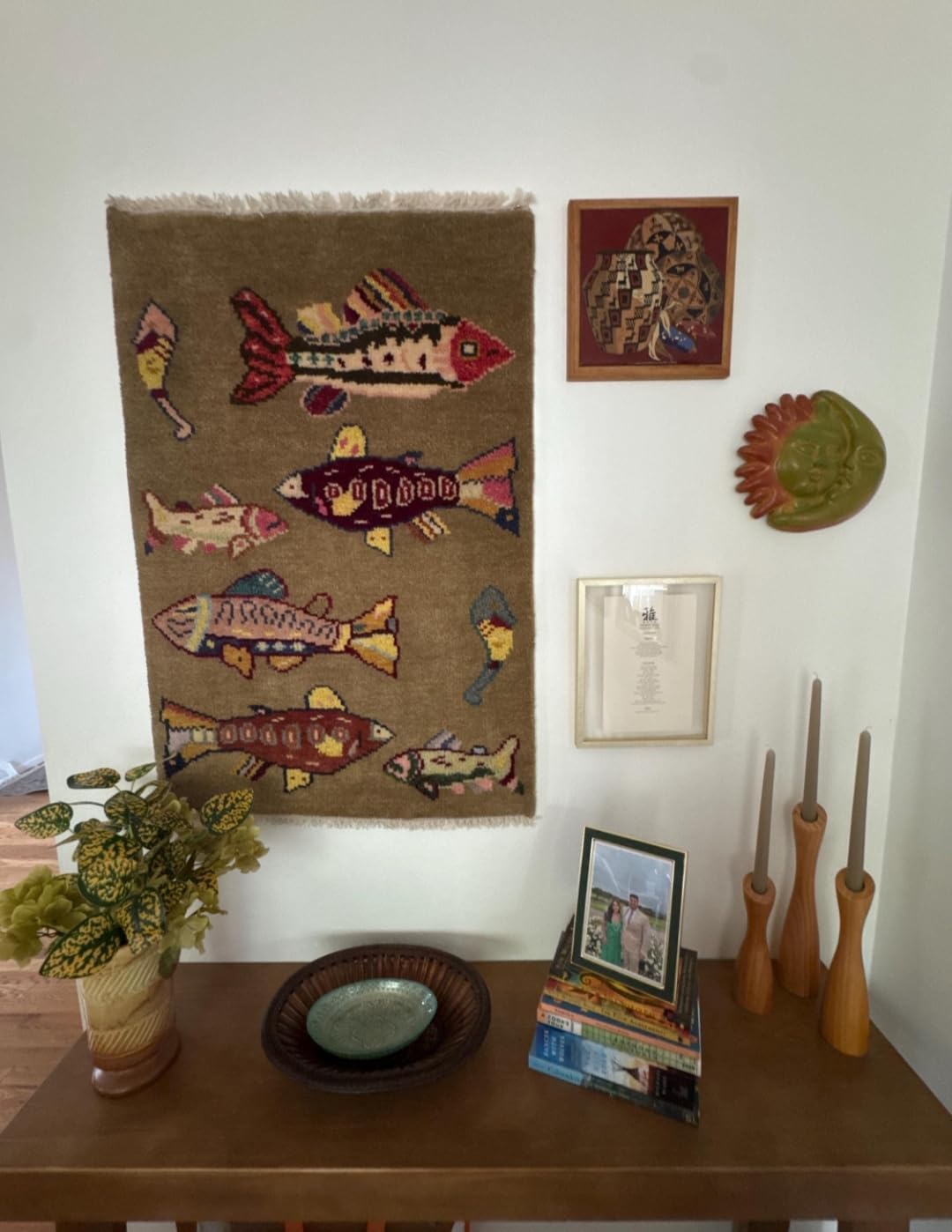Hand-Knotted Fish Pattern Area Rug, Gray Blue Background, Multicolor Decorative Fish Design, Wool Blend with Fringe (Black, 5 × 7 Feet)