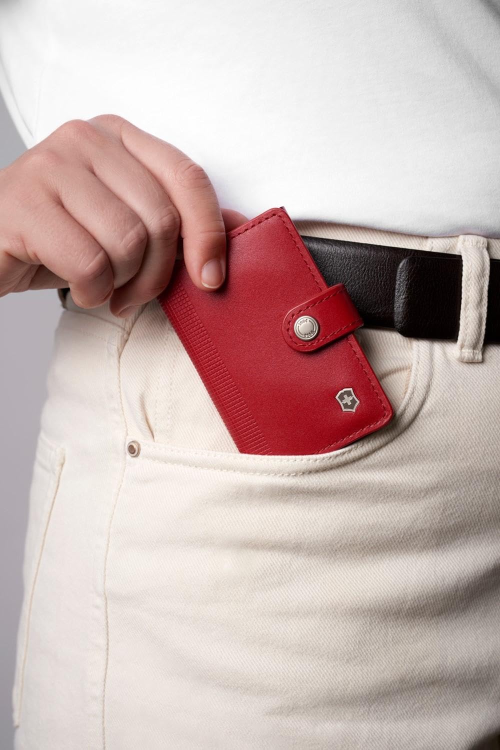 Victorinox Altius, Leather Card Wallet, Portemonnaie mit RFID-Schutz, Swiss Made, Kartenetui