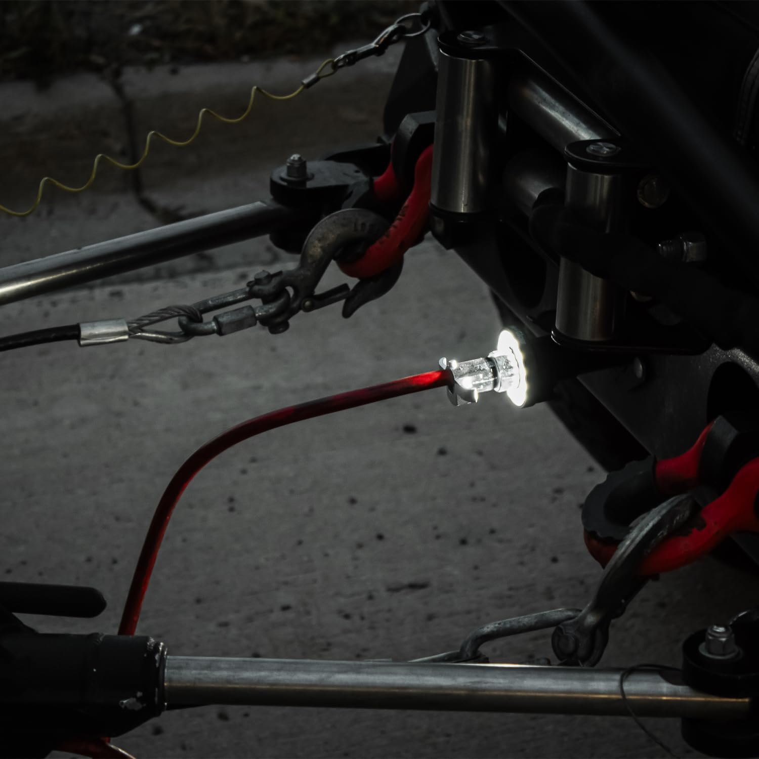 Tow-n'-Glow - Towed Vehicle Safety Night Light, Forward-Facing LED Visibility Light for Flat Towing Behind RVs (6-Pin Plug-and-Play)