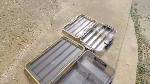 Amazon.com: RUNCL Fishing Tackle Box, Waterproof Tray for Jigs