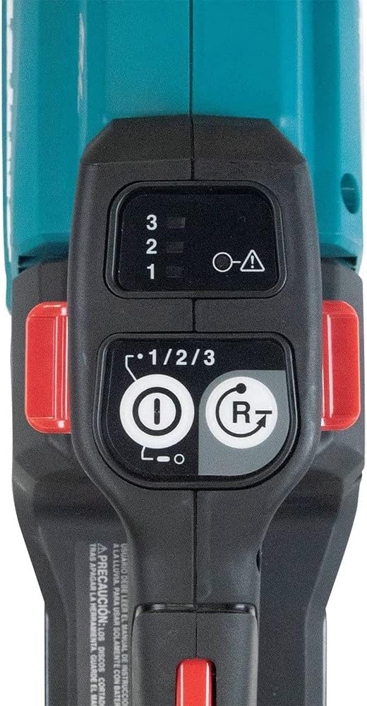 review Makita GHU03M1 40V Max XGT Brushless Lithium-Ion 30 in. Cordless Hedge Trimmer Kit (4 Ah)