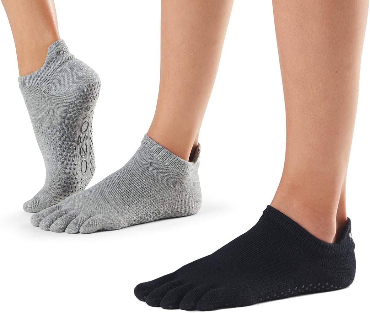 Toesox Yoga Socks Low Rise Full Toe 2 Pack - Grip Non-Slip Toe Socks for Pilates Barre Yoga : Clothing, Shoes & Jewelry
