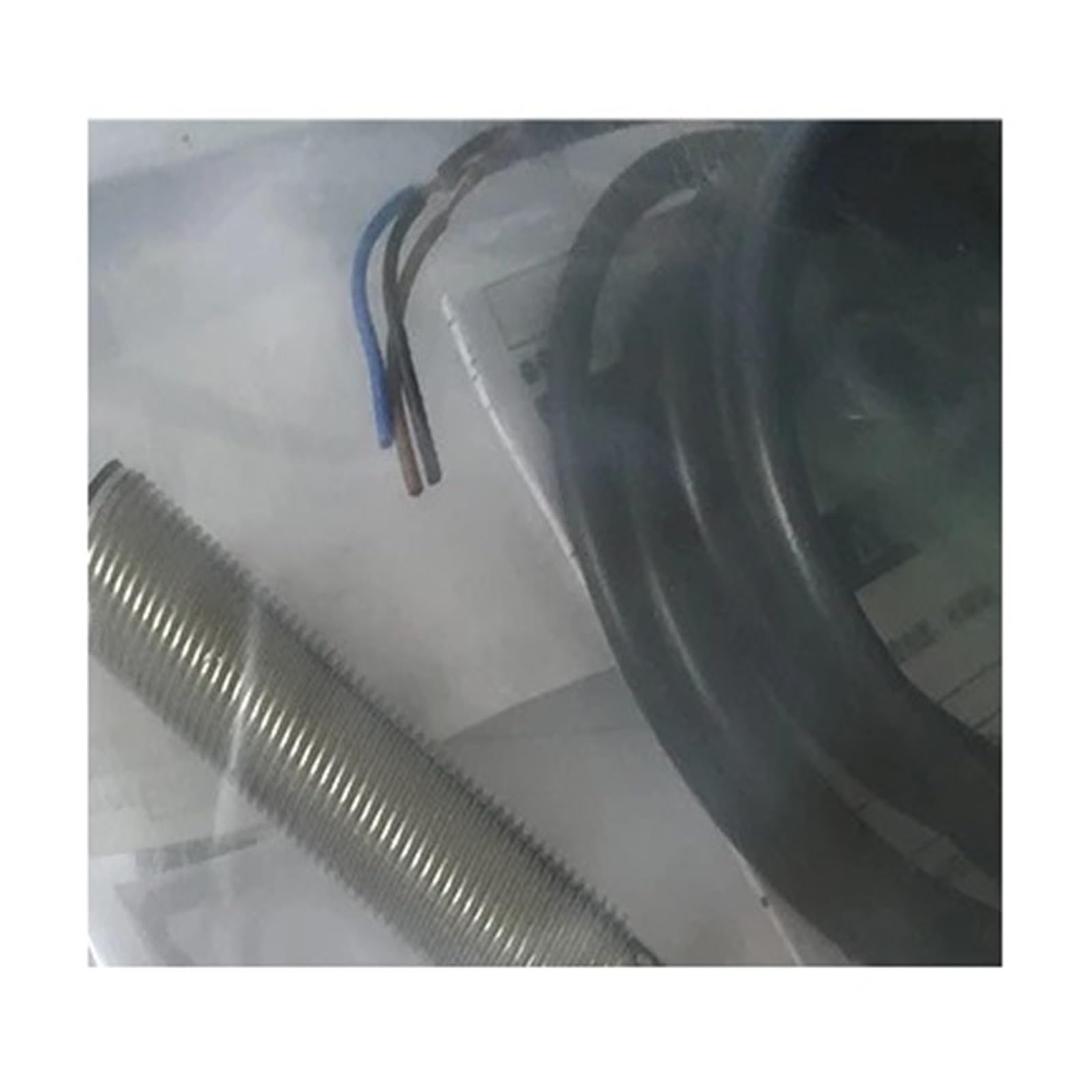 Détecteur de proximité E2B-M12LS04-WP-C2 capteur cylindrique M12 NPN - 2