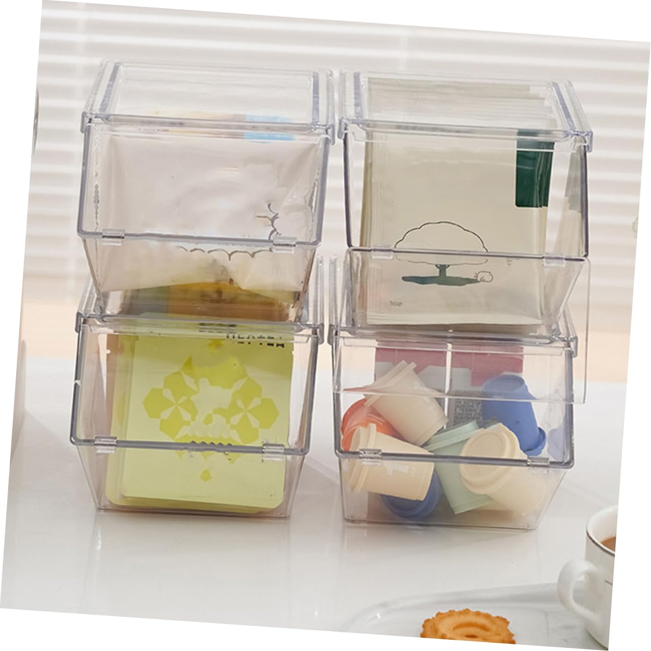 Happyyami 4 Stück Acryl Aufbewahrungsbox für Teebeutel mit Deckel Großer Stauraum und Glatter Oberfläche Stapelbar für Küche und Schreibtisch