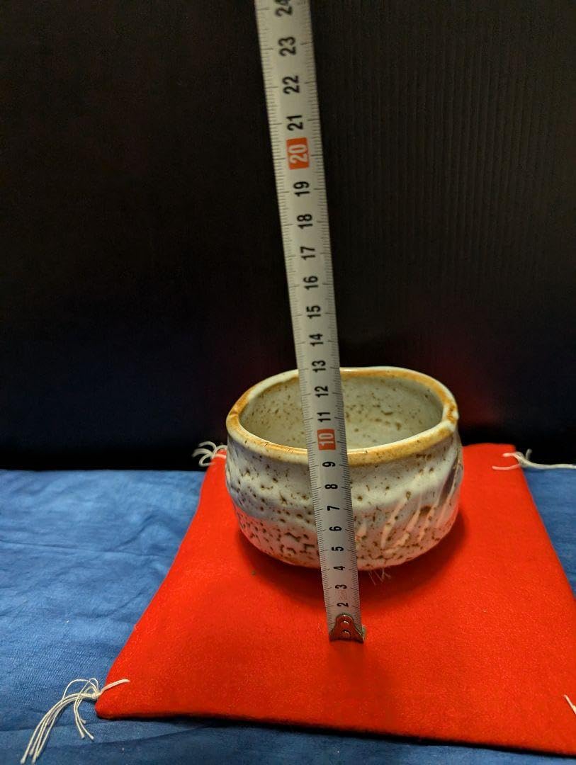 志野焼秀山窯、加藤秀三茶碗 志野焼秀山窯、加藤秀三茶碗 志野焼 秀山窯 加藤秀三 作
