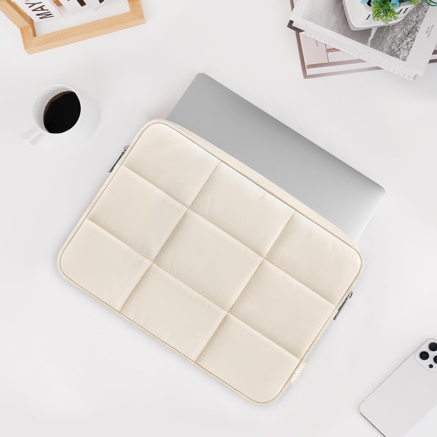 MOSISO Laptop Case 13.3 inch, 13-13.3 inch Puffy Laptop Sleeve Compatible with MacBook Air 13 13.6/Pro 13/Pro 14, HP Dell ASUS Lenovo, Rectangle Quilted Puffer Computer Bag for Women, Sand - Image 8