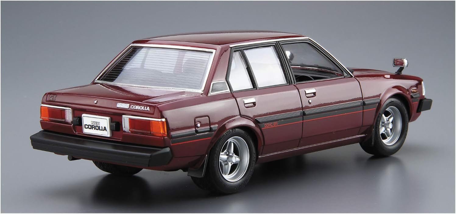 Aoshima 1/24 Toyota E71/70 Corolla Sedan GT/DX '79 - Plastic Model Building Vehicle Kit, Item # 6129