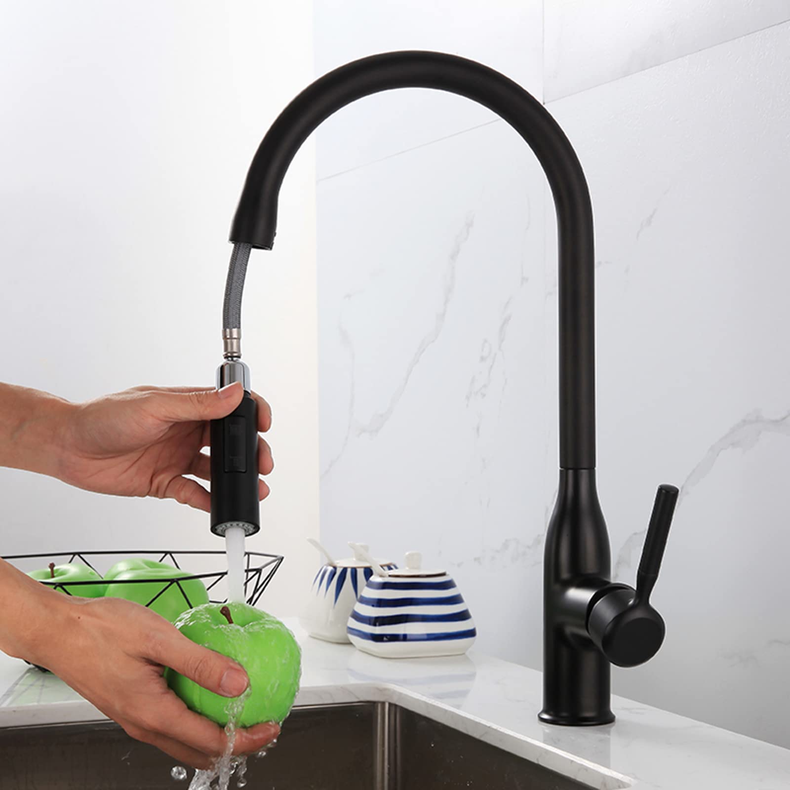 ZQFHSX Kitchen Mixer Tap with Spray, Brass Hot and Cold Water Swivel Chrome Sink Faucet