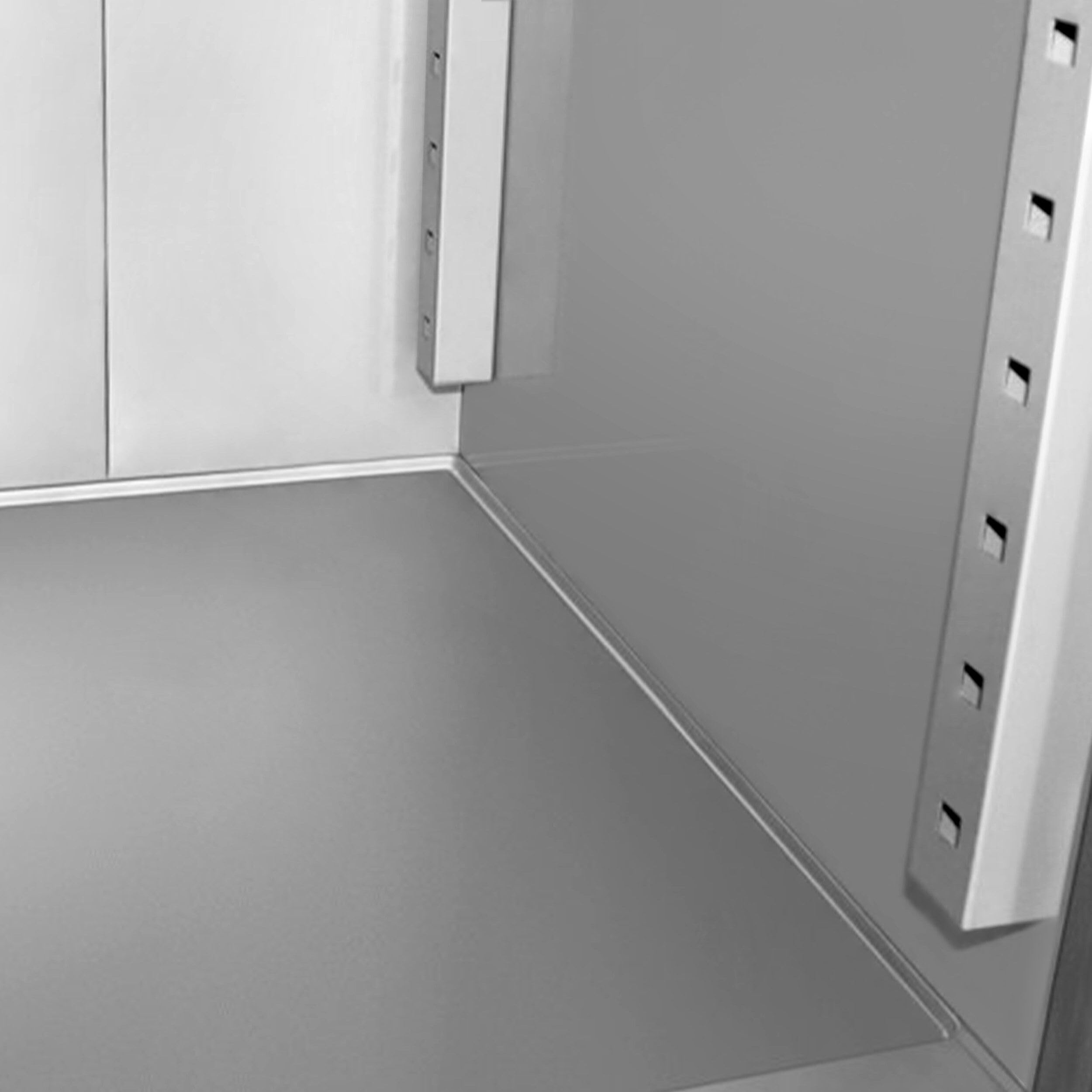 GGM Gastro | BTKG800ND#PT | Bäckerei-Tiefkühlschrank Edelstahl PREMIUM - EN 600x800-600 Liter - 1 Tür, Schienen & Tragroste