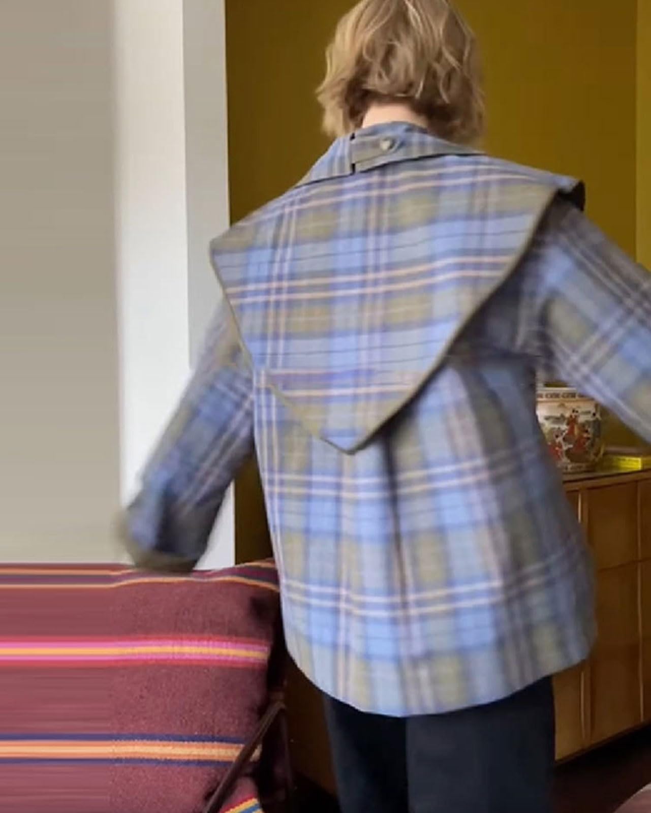 Gabardinas cortas para mujer, cuello de muesca de otoño, chaqueta de gran tamaño reversible a cuadros, con bolsillos