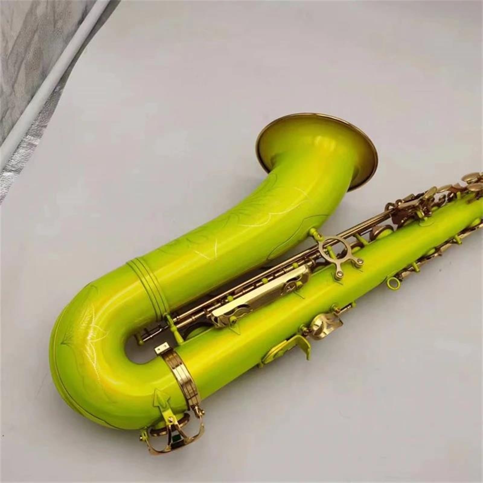 Saksofon Saksofon tenorowy złoty lakier profesjonalny saksofon tenorowy z ustnikiem na szyję stroikową (Color : Cloth bag)