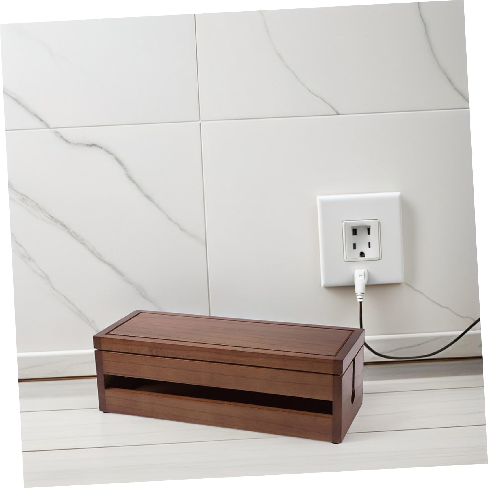 Kabelbox aus Echtem Fortune Paulanienholz mit Mehrseitigem Hohlraum zur Wärmeableitung und Multifunktionalem Design zur Aufbewahrung von Netzsteckern und Kabeln in Kaffee