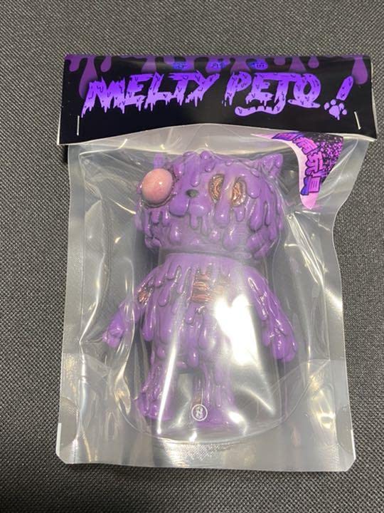 暗黒エンターテイメント溶解猫 Melty Peto 紫　未開封 Amazon.co.jp: 暗黒エンターテイメント 闇病玩具 溶解猫ペト
