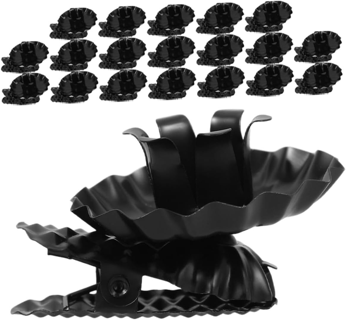 PRETYZOOM 60pcs Vintage Metal Candle Holder Clips for Christmas Tree Decoration Shaped Scalloped Clips Festive Atmosphere for Parties Home Decor Break Resistant