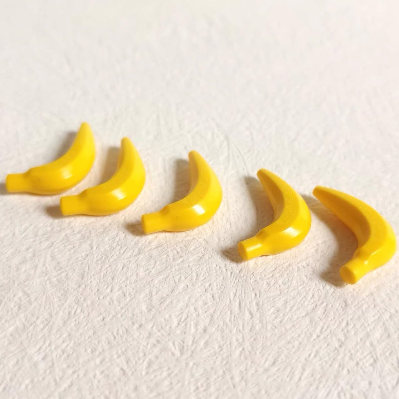 40 Pcs Yellow Mini Fake Banana Fruit, Artificial Banana Props, Plastic Foam Vegetables Fruit as Home Party Ornament Craft Props Gift,Simulation Fruit Props for Photography Blenders and Sponges 3-6CM