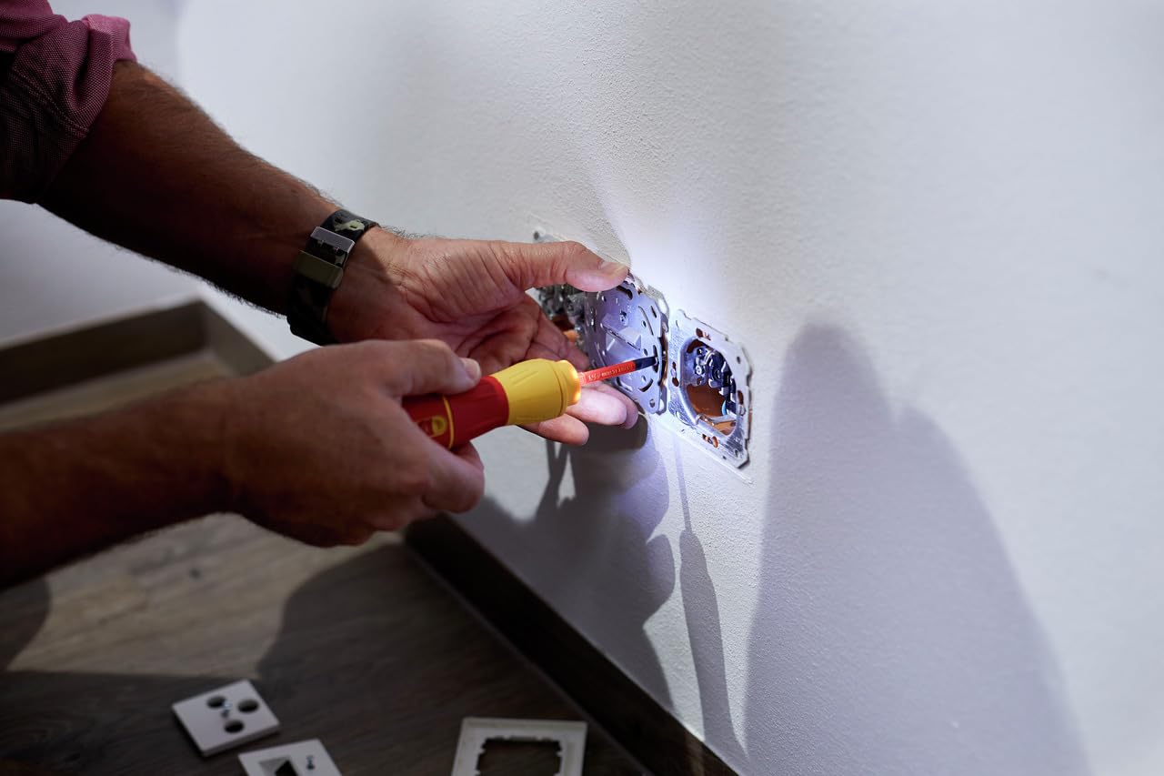 Wiha - Destornillador eléctrico speedE® II electric | (44318) Par 0,4Nm + 1Nm I L-Boxx Mini I pilas, cable USB I luz LED I atornillador a batería I destornillador eléctrico