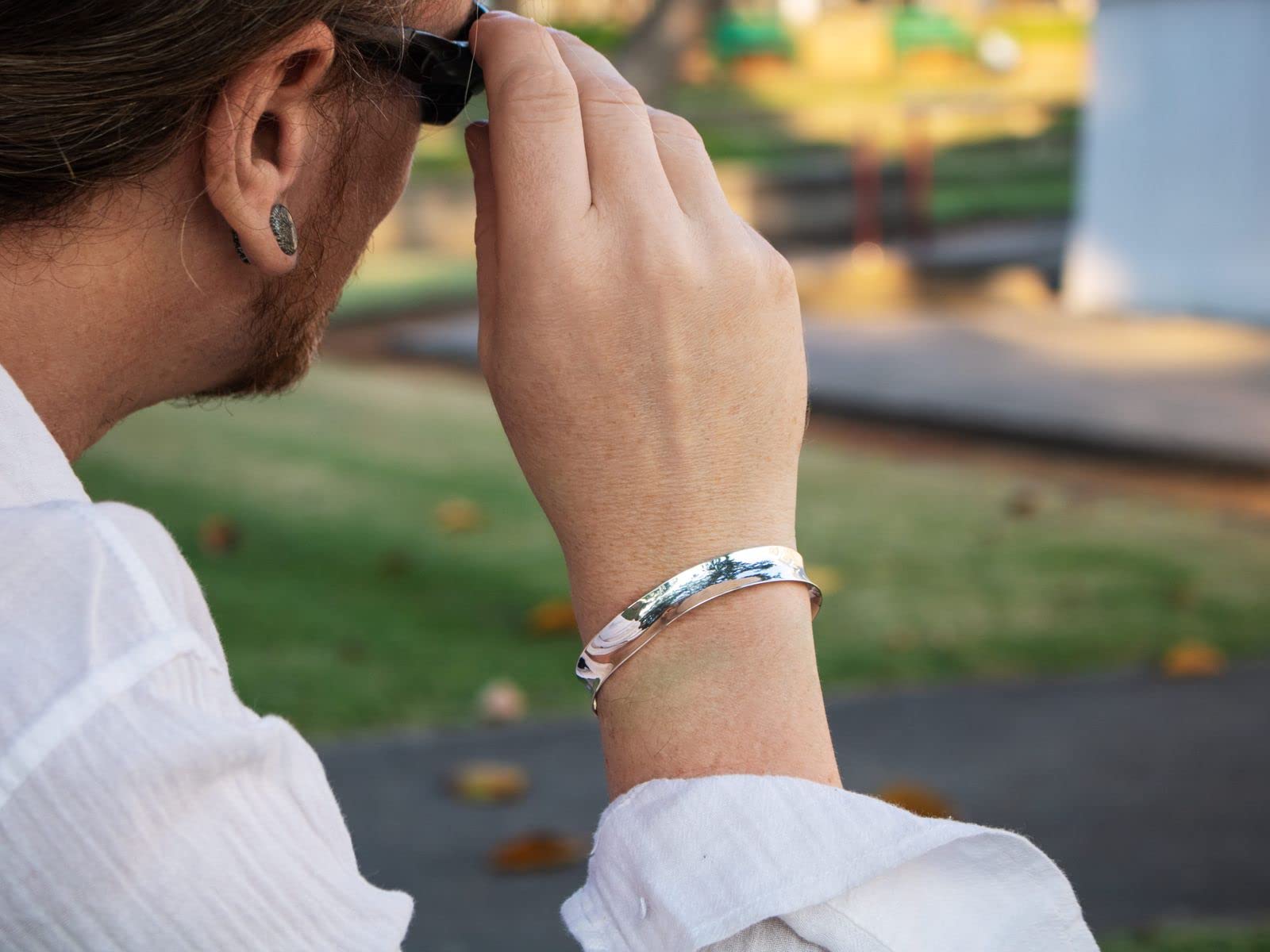Fly Style Armreif aus 925 Sterling Silber - offen und verstellbar Silber-Armspange