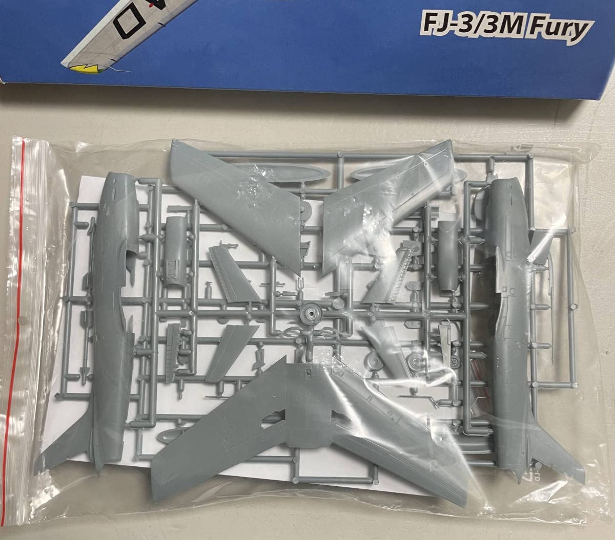 (未使用･未開封品)　Sword 1/72 アメリカ海軍 FJ-3M フューリー プラモデル SWD72109 wyeba8q Amazon | Sword 1/72 アメリカ海軍 FJ-3M フューリー プラモデル
