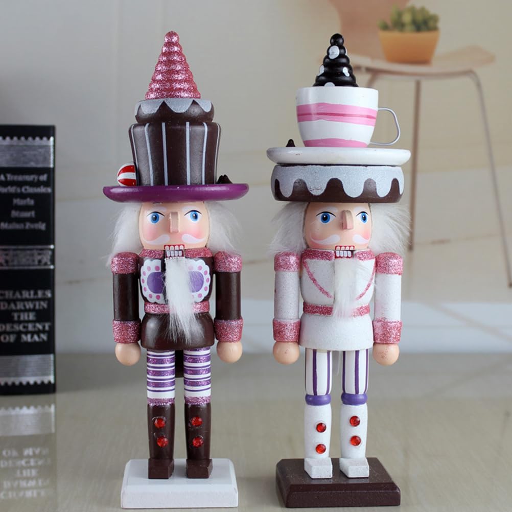 Ciieeo 2pcs Walnut Soldier Nutcracker Ornament Cake Decorating Candy Mini Desktop Decoration Candy Decorations Christmas Ornaments Wooden Figures Dining Wooden Heart