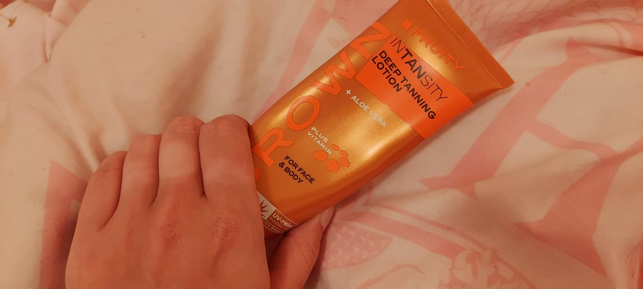 Tannymaxx Brown Fruity Intansity Deep Sunbed Tan Accelerator Lotion ...