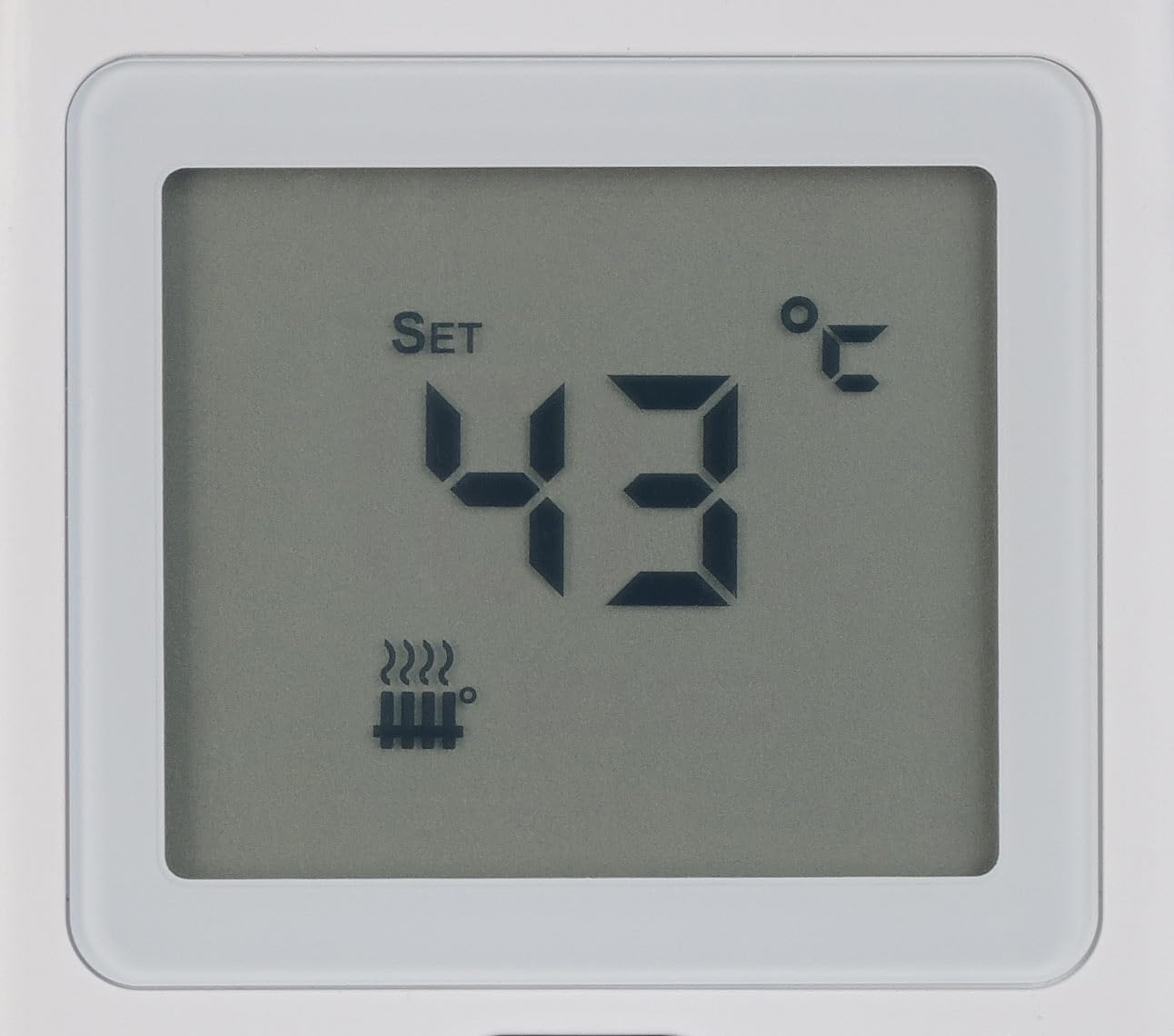 revolt Funkthermostat: WLAN-Steckdosen-Thermostat mit Sensor-Fernbedienung, App, Sprachbefehl (Funk-Thermostat Steckdose, 230V, Infrarotheizung)