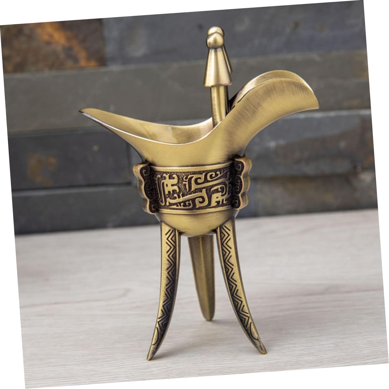 Alipis 2 Pz bicchierino alto Calice bottiglia sbarra coperchio bicchieri d'oro bicchiere refrigerato bicchieri degustazione vino bere tazza coppa di vino nuziale tazza retrò Lega di zinco