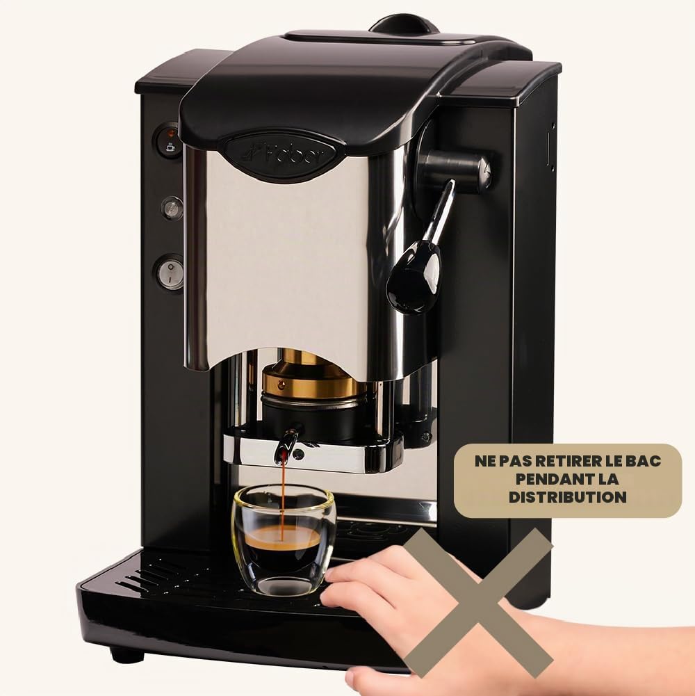 FABER COFFEE MACHINES | Modèle avec emplacement à encastrer en acier inoxydable | Machine à café de 44 mm | Couleur bourgogne en plastique noir | Presse à dosettes en laiton (Noir/Noir)
