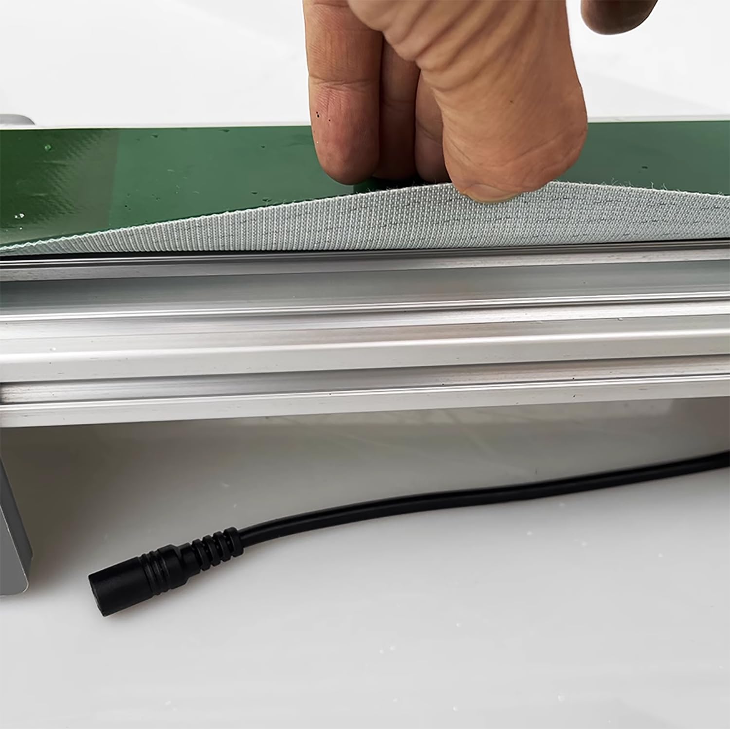 COYEUX 10 * 1000 mm PVC-Förderband, kleine Förderspur, mit Geschwindigkeitsanpassung, Vorwärts, Rückwärts und Pause, Rotationsgeschwindigkeit 116 U/min, populärwissenschaftliches Reibungsexperiment