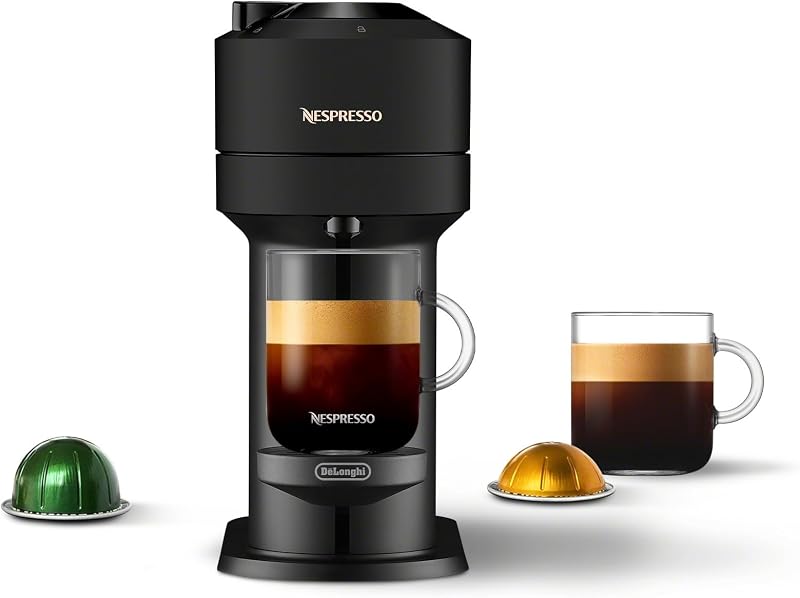 Cafetera y cafetera espresso Vertuo Next de De'Longhi, negra | Cafetera de color negro mate con diseño estilizado y sostenible. Prepara 6 tamaños de tazas, espresso hasta 18 oz, cubiertas con crema.
