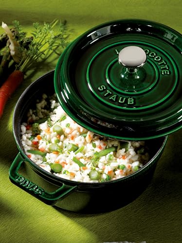 Image of STAUB 1003969 Cast Iron Roaster /Cocotte, Round, 22 cm, 2.6 L, Basil /Green