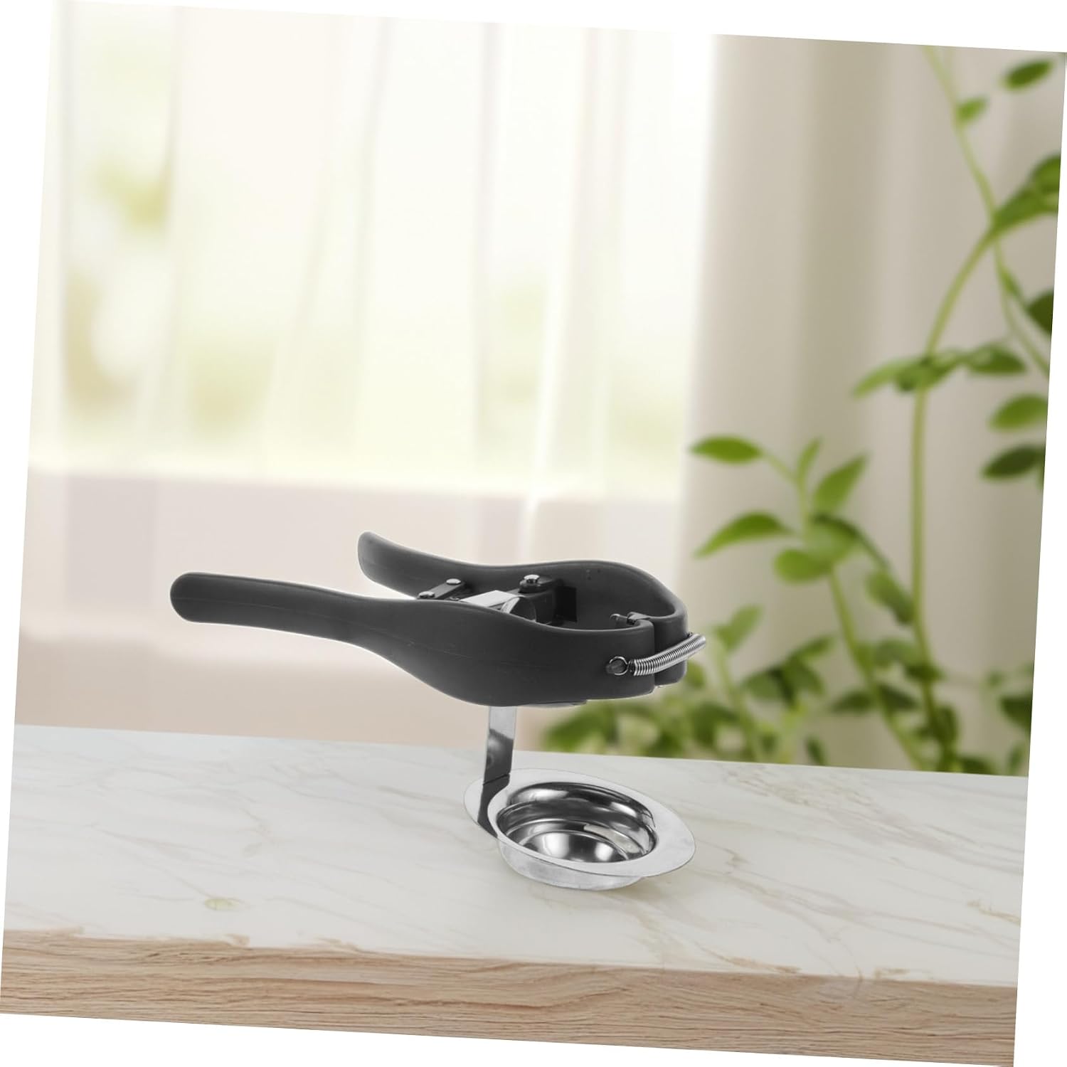 Handheld Stainless Steel Egg Cracker Separator Tool for Raw Eggs Automatic Eggshell Opener Creative Kitchen Gadget for Effortless Yolk Separation