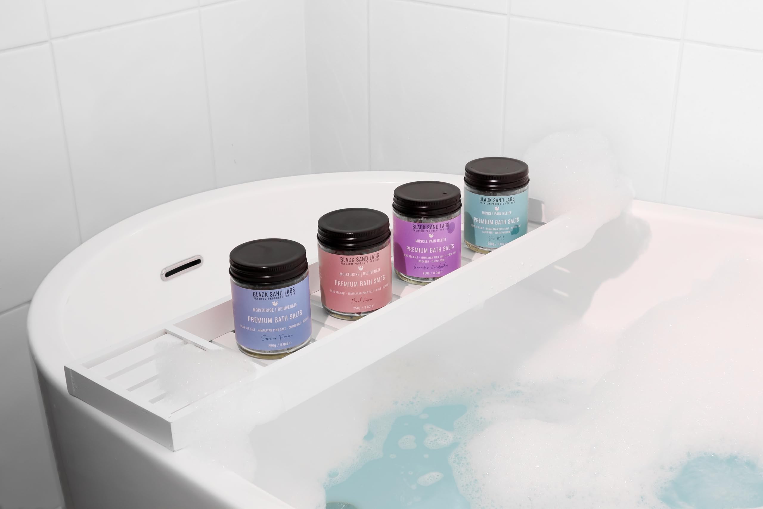 Badesalz Geschenkset für Sie - Totes Meer, Himalaya-Rosa & Bittersalz Mischung - Geschenkprobe für Frauen - 4x250g (Geschenkset - Floral Amour, Lavendel Eukalyptus, Sommerterrasse,