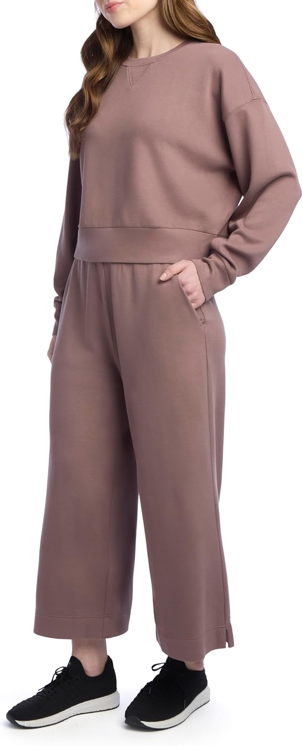 Danskin Women's 2 Piece Pique Luxe Crew Neck Pullover Gaucho Lounge Set
