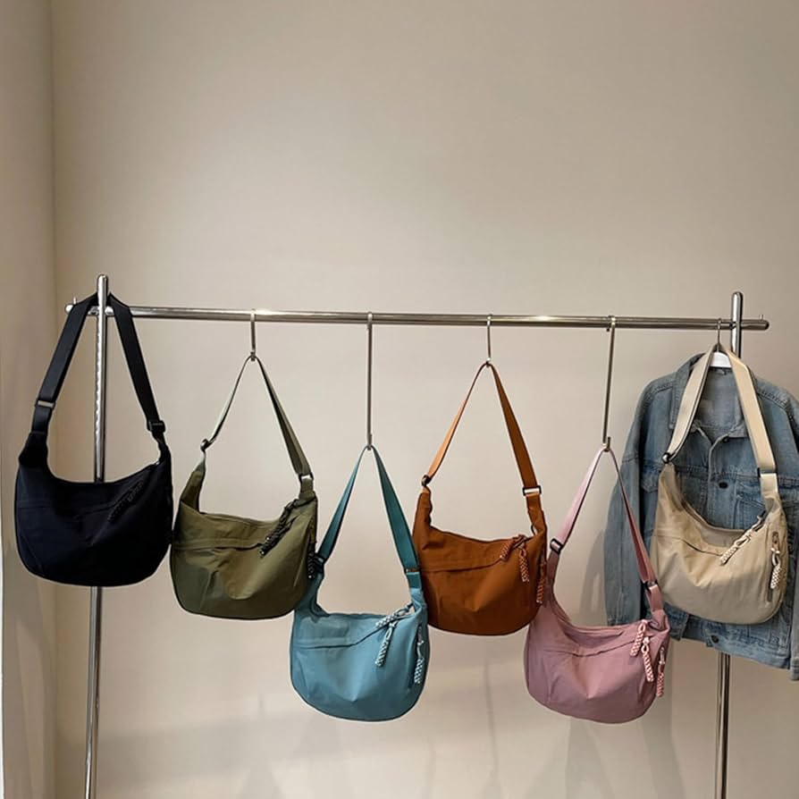 Amazon | KMGDM 三日月バッグ スモールスリングクロスボディ Amazon | KMGDM 三日月バッグ スモールスリングクロスボディ