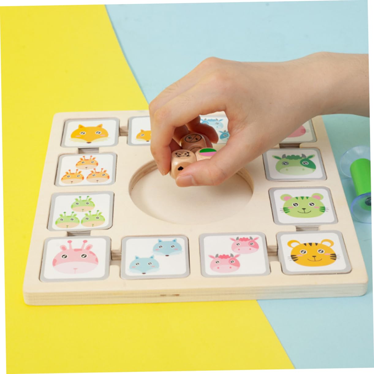 Yardwe 1 Set Giochi da Tavolo per Carte Animali Educativo Portatile per Sviluppo Intellettivo e Divertimento Adatto Ragazzi e Ragazze