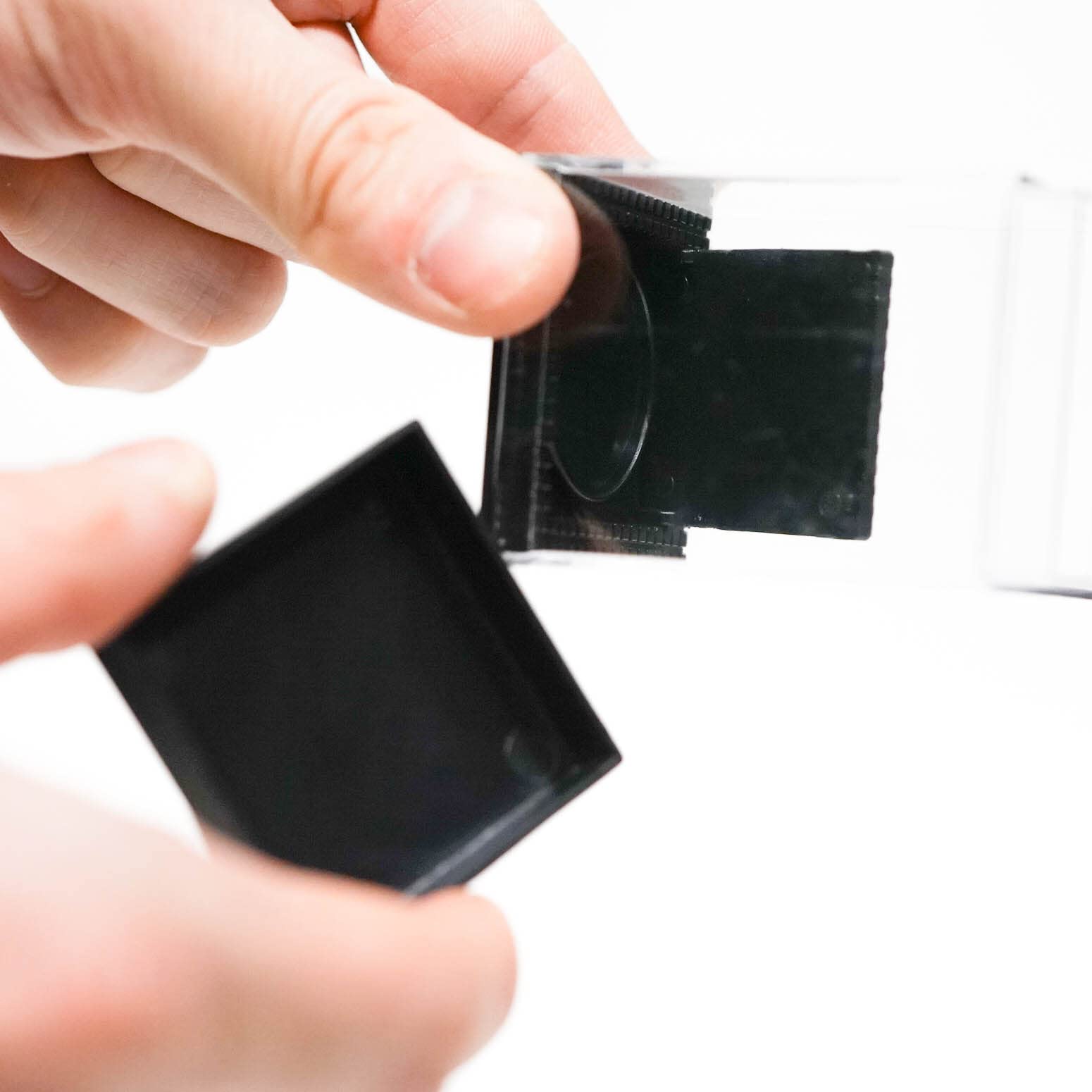 Amazon | 手品 コイン お金 出現 箱 マジック 初心者 3個セット【動画解説有】 | マジック・手品 | おもちゃ