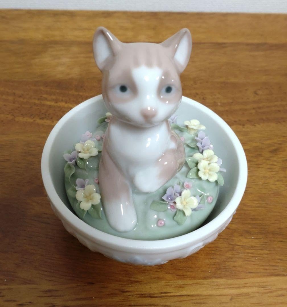 Amazon.co.jp: リヤドロ エッグコレクション サプライズエッグ 仔猫 猫  