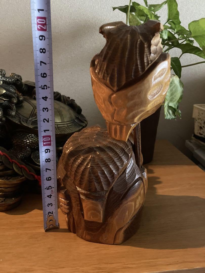 アイヌの木彫り置物 Amazon.co.jp: 全長約30.5cm｜北海道アイヌ木彫り置物夫婦像2体