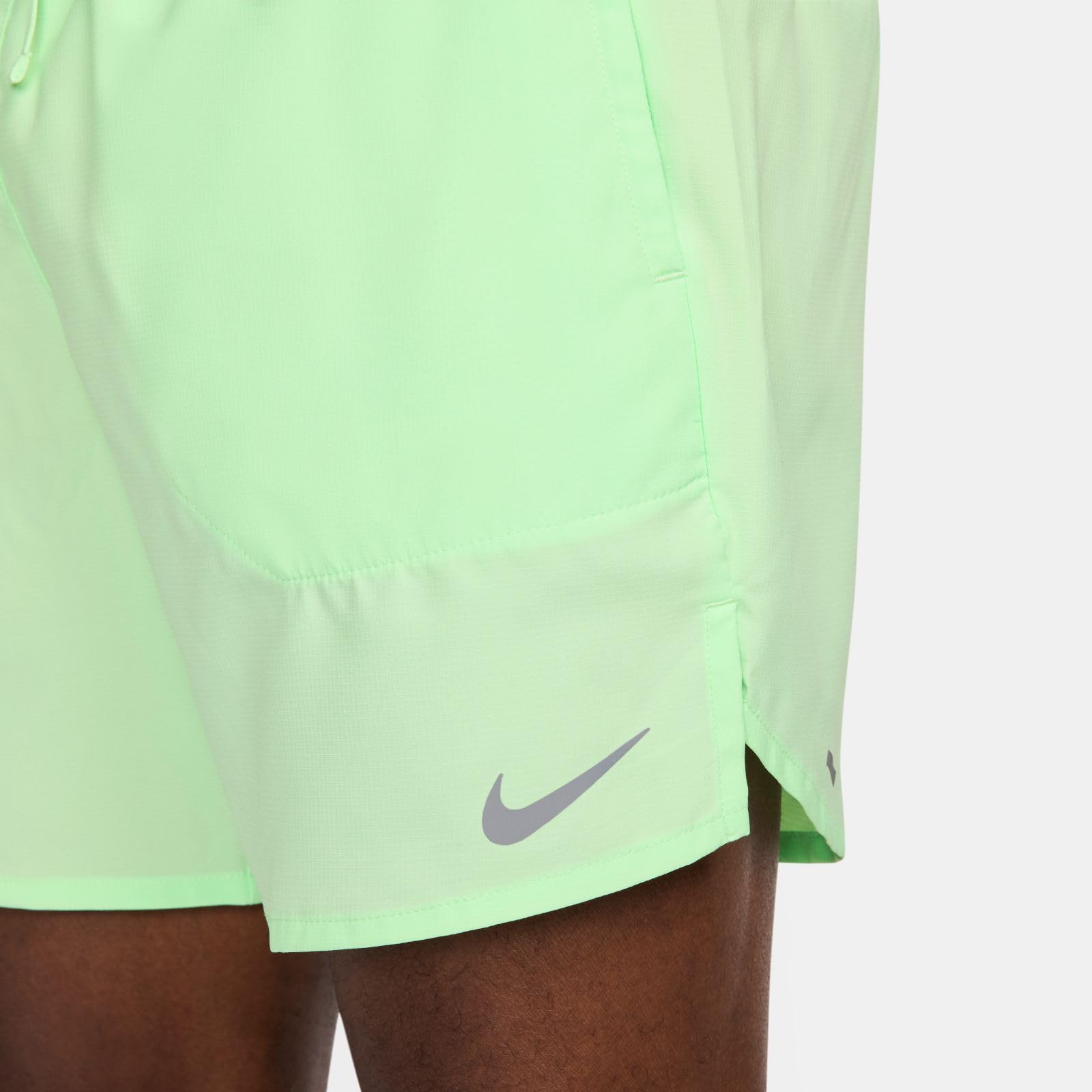 NIKE Herren Dri-fit Stride 7in Bf Shrt (Ca. 18 Cm) - Shorty Mężczyźni
