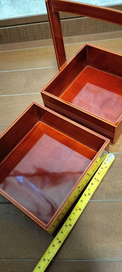 漆塗り重箱 2段 蓋付き