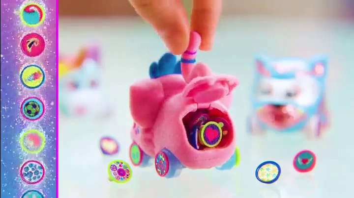 Amazon.com: Ritzy Rollerz Toy Cars with Surprise Charms, Dance n