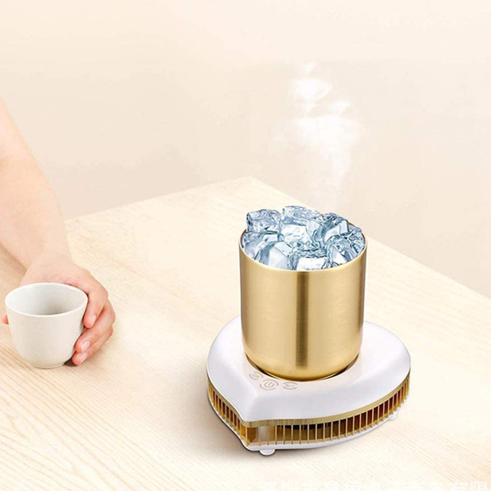 Refrigeratore Portatile Tazza Mini Frigorifero delle Bevande a Forma di Cuore di Modo Creativo Birra Drink Chiller, Casa di Refrigerazione Cup Veloce più Caldo e di Raffreddamento Cup,d'oro