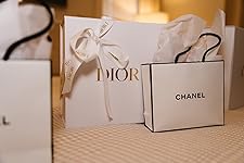 Review Image by Shelby Aelvoet Shelby Aelvoet