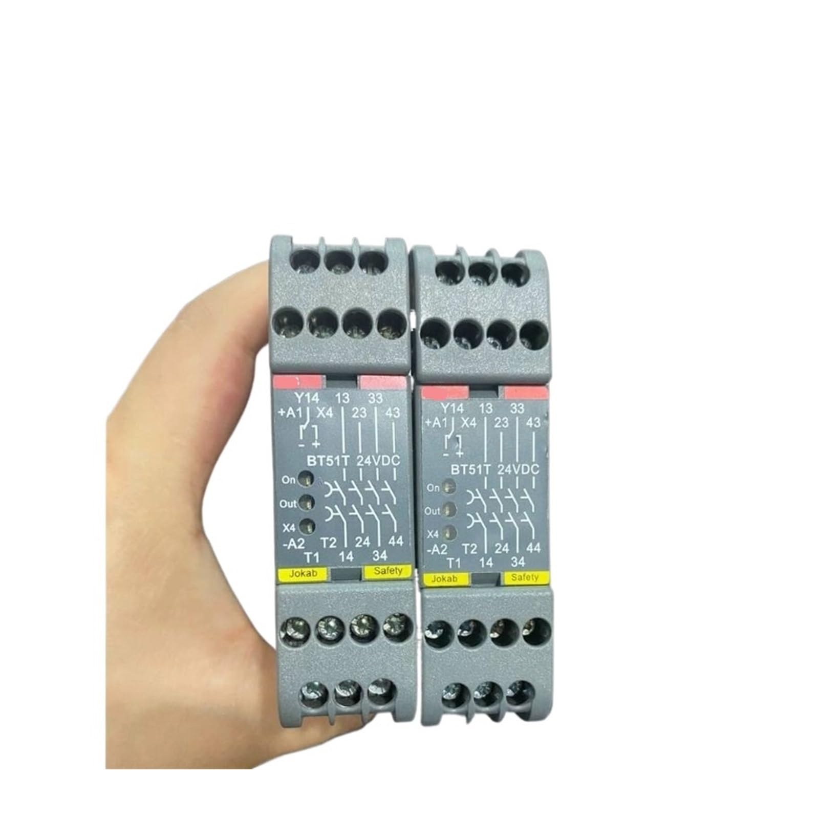 ZVQYSGIW 1pcs Main module relay 2TLA010033R3000