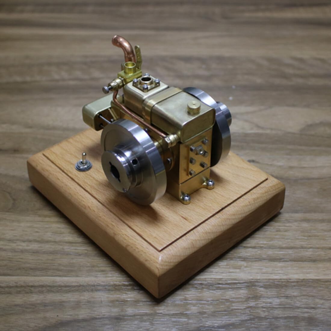 Kisss Juego de construcción de motor, 1,6 cc, mini motor de gasolina de cuatro tiempos, modelo de motor de combustión refrigerado por agua, modelo de motor, juego de construcción de metal, regalo de